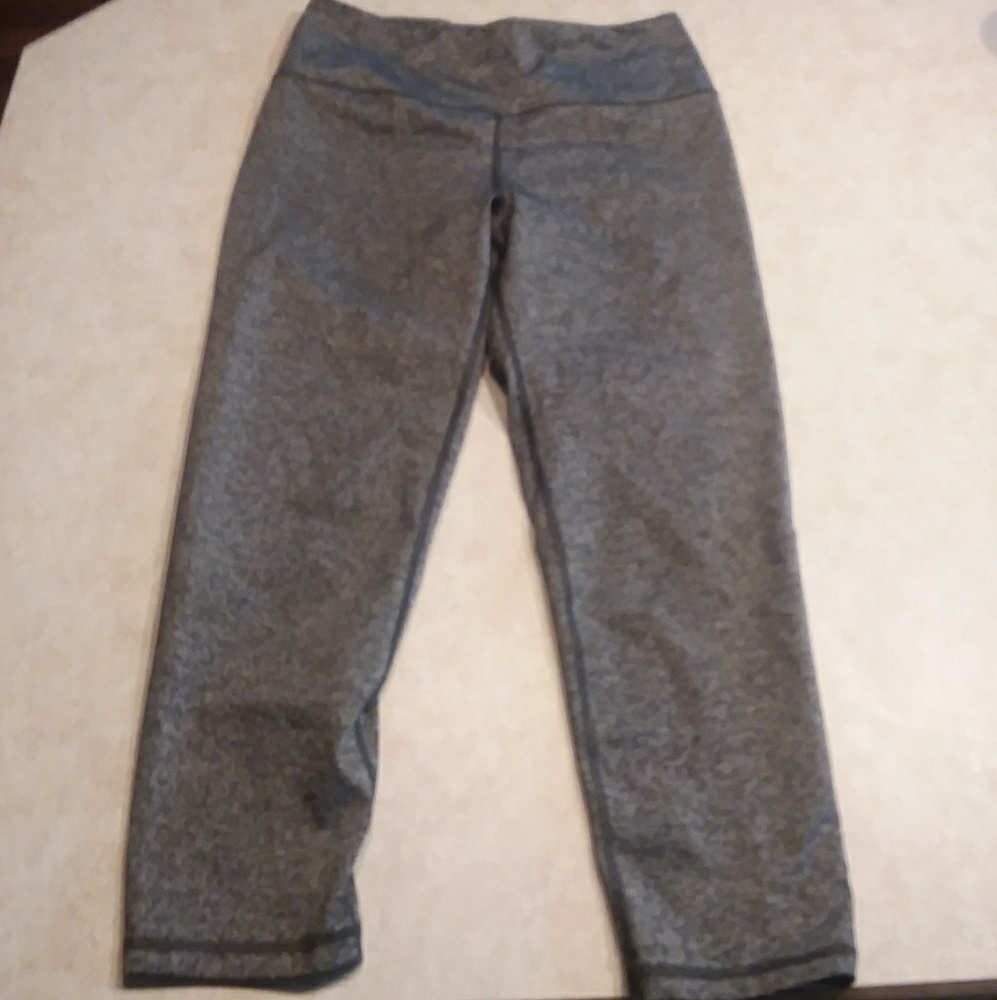 Victoria secret capri leggings